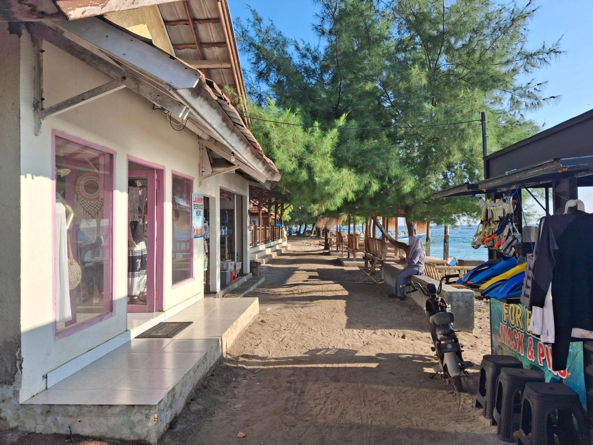 Hotel Gusung Indah Bungalow Gili Air Exterior foto